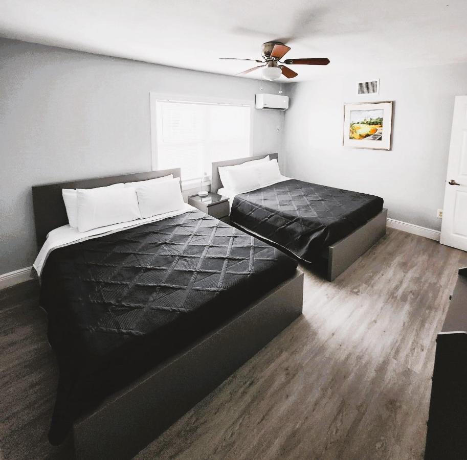 Cheerful Super Suite + 2 Queen + Sofa Bed Minutes From The Airport! Tampa Exterior photo