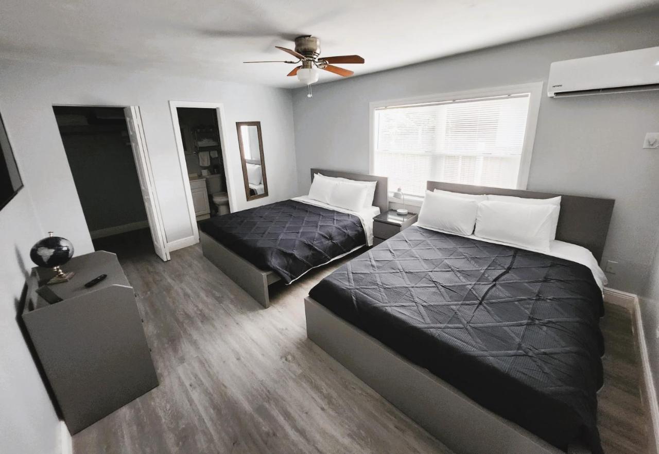 Cheerful Super Suite + 2 Queen + Sofa Bed Minutes From The Airport! Tampa Exterior photo
